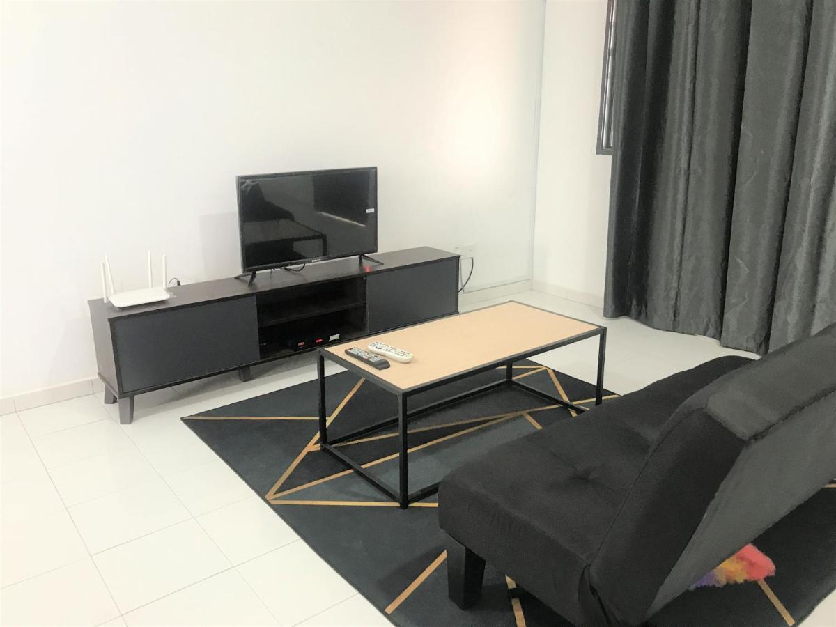 Oyo 90493 Jl Homestay 昔加末 外观 照片