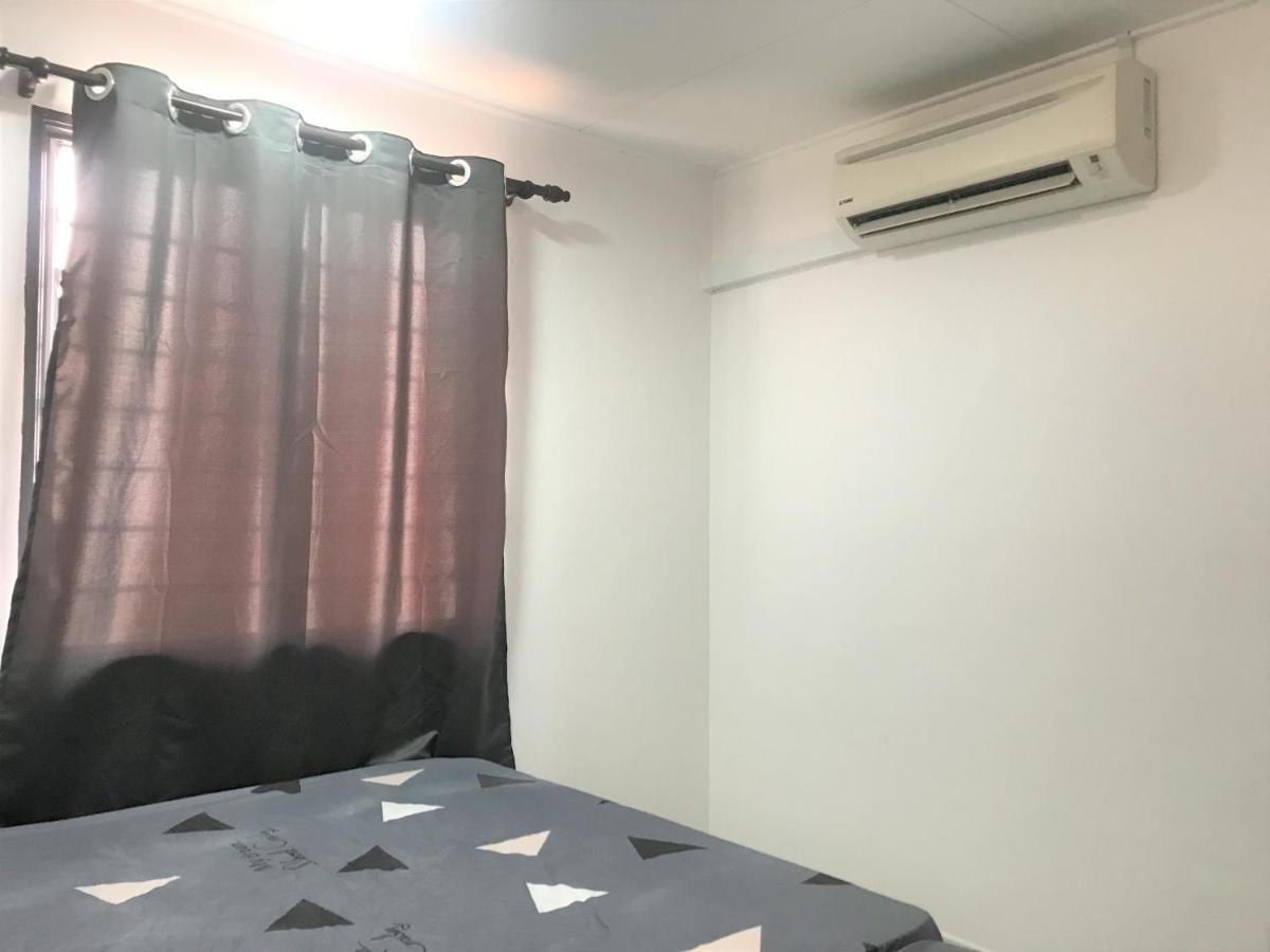Oyo 90493 Jl Homestay 昔加末 外观 照片