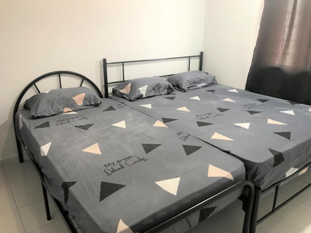 Oyo 90493 Jl Homestay 昔加末 外观 照片